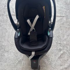 Maxi-Cosi Pebble 360 Pro Seat & FamilyFix 360 Pro Sliding Base Bundle - Black