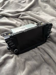 Toyota Avensis T27 head unit