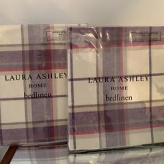 Laura Ashley Kinross Grape & Cream Pillowcases