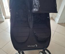 Baby jogger double buggy
