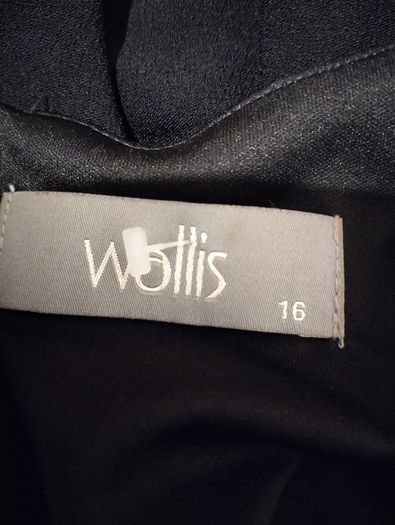Beautiful Wallis Dress