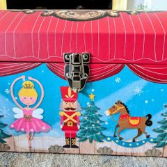 Christmas trunk
