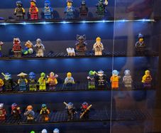 lego minifigures