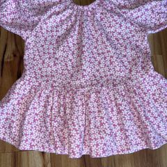 Girls top age 9-10 like new!