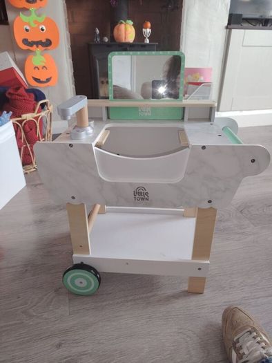 wooden spa for kids