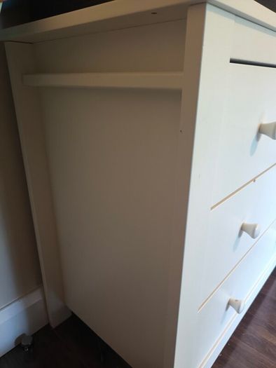 Cot toddler bed with matching Drawers from mamas & papas