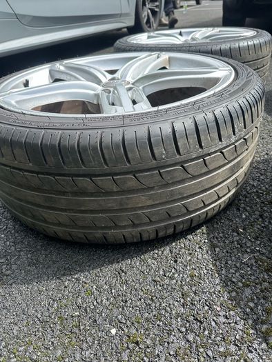 Genuine Audi Peelers 20" (Near new tires)