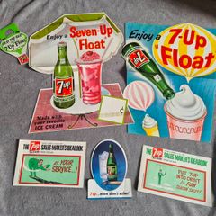 Original Vintage 7-Up Float Paper Banner Signs & Salesman Ideabooks Collection
