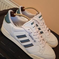 Mens Adidas Originals UK 11