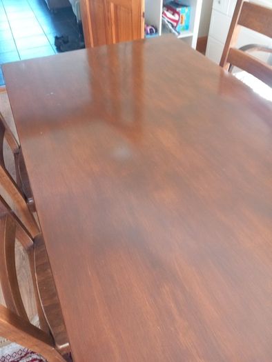solid wood table & 4 chairs