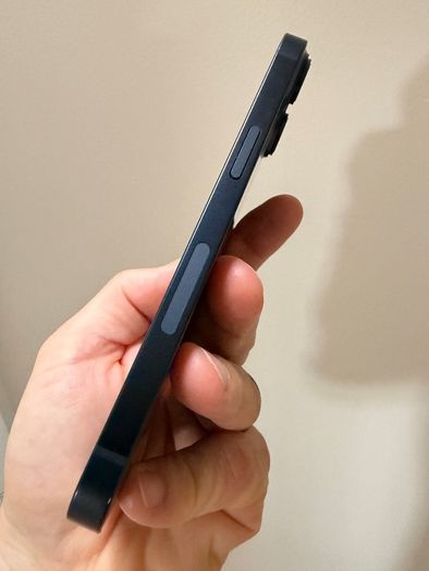 iPhone 14, Midnight 128GB, dual eSIM