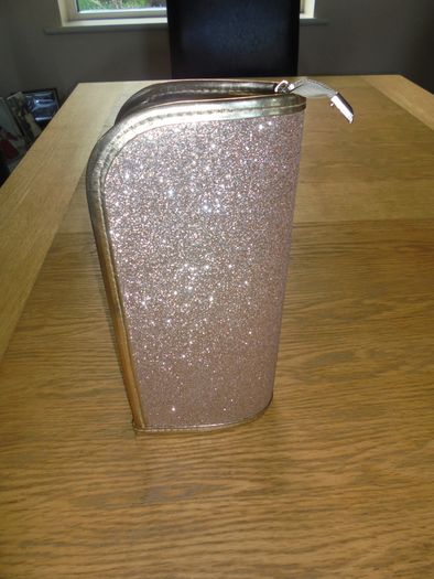 Make up Brushes Holder for Sale