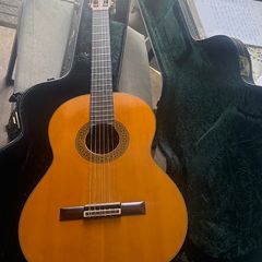 Classical Guitar (Japan) with Hard Case
