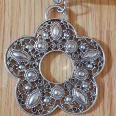 Beautiful Scarf Buckle Ring with pendant