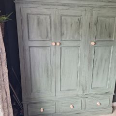 Solid pine wardrobe and drawers