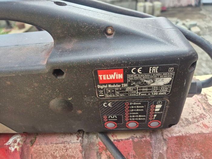 spot welder