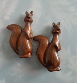 Squirrels c.1960s Ornaments - Figurines