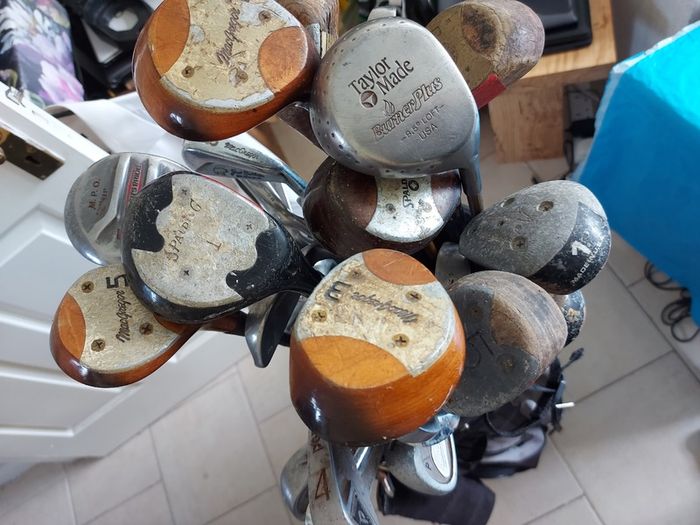 GOLF BAG, and Large selection of Golf Clubs and Woods, in very good condition
