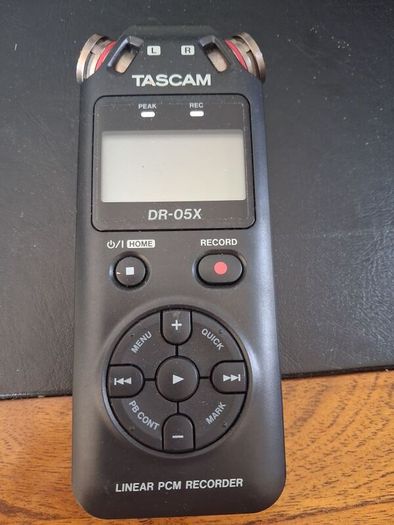 tascam recorder DR 05X