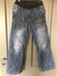 Dunnes elasticated waist boys jeans aged 6 years