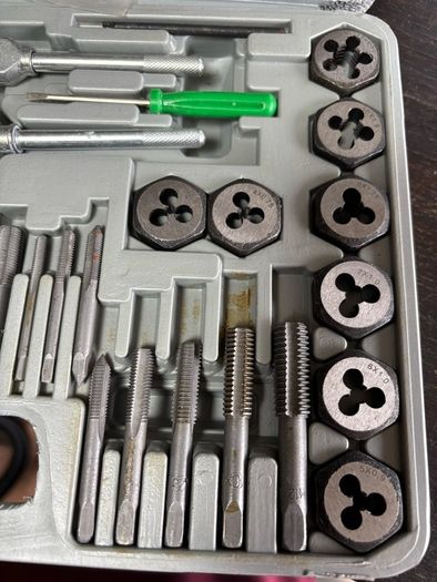 40-Piece Tap and Die Set