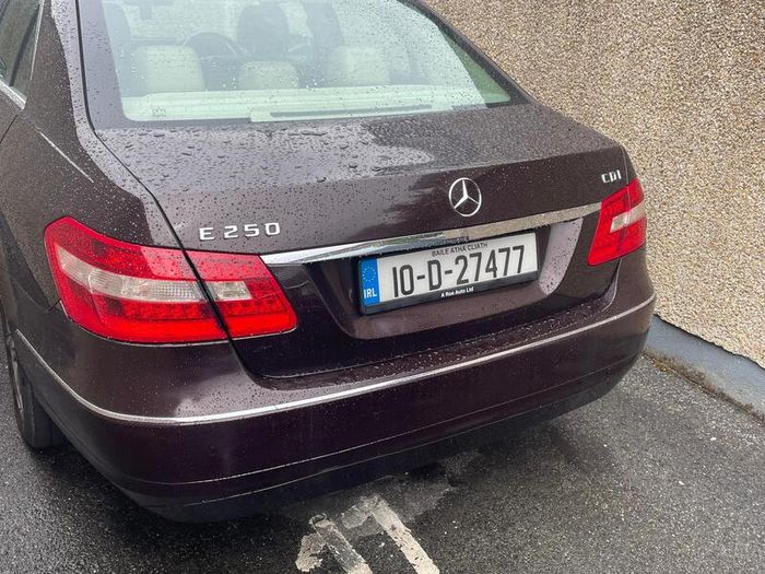 2010 Mercedes-Benz E-Class