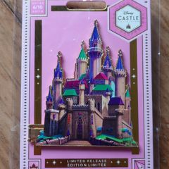 Disney pin Castle collection