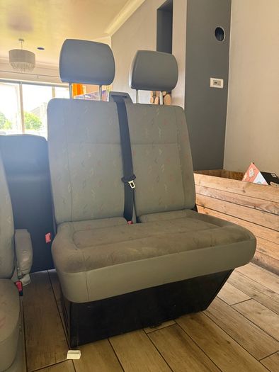 VW Transporter front seats