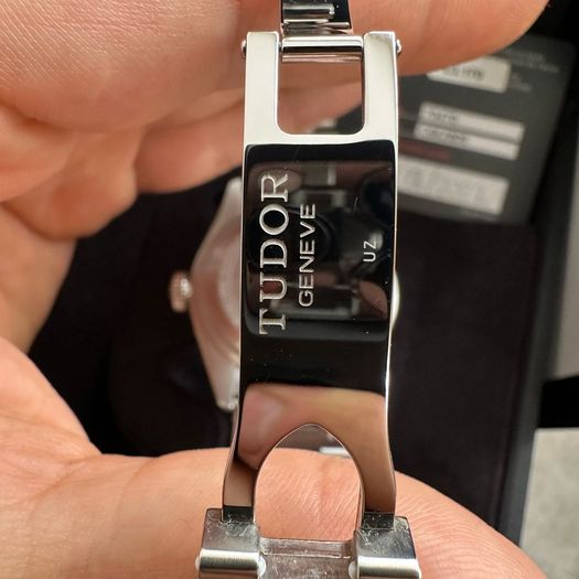 Tudor Black Bay Pro