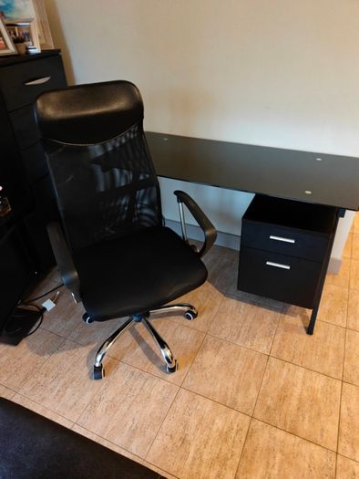 Glass top work desk and chair