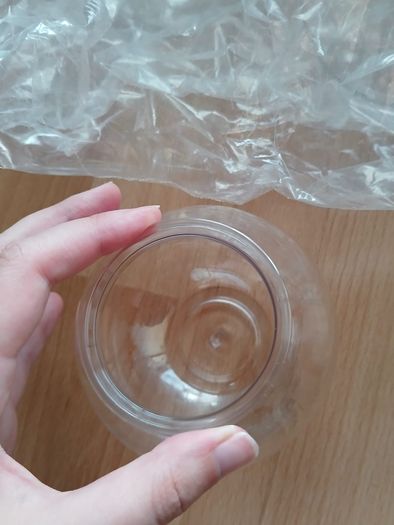 Set of 6 Hand-Sized Mini Plastic Fish Bowls New & Unused Craft / Party Jars/ Wedding decor