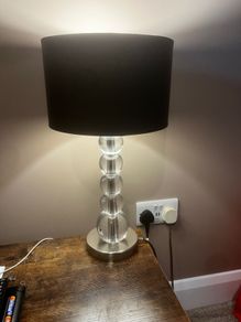 2 x bedside lamps
