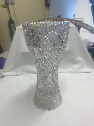 Large Irish crystal vase (2 optional price will differ)