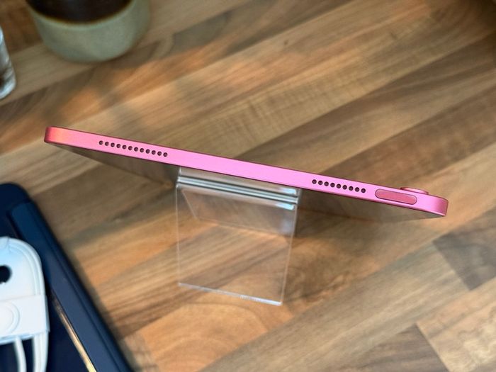 iPad 11 (A16) 128GB 97% Battery life