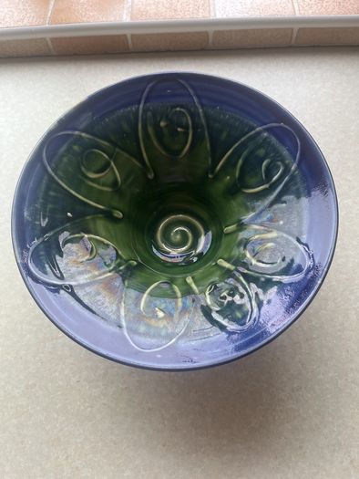 Vintage 2 Large Pottery Bowls as New