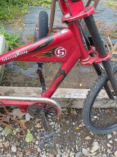 2 schwinn stingray OCC Chopper Bikes Restoration Project