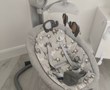 Baby bouncer JOIE - Excellent Condition