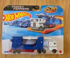 Hot Wheels Ultra Magnus