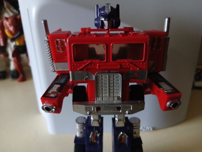 1984 Vintage Optimus Prime