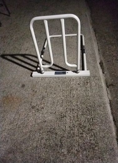 safety adult grip bar/    bed rail