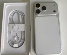 iPhone 17pro Max 1tb unlocked all network new