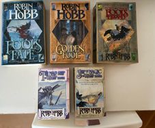 Robin Hobb 5x Set of Books