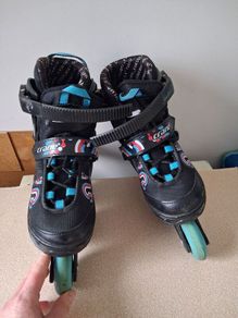 Roller blades
