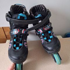 Roller blades