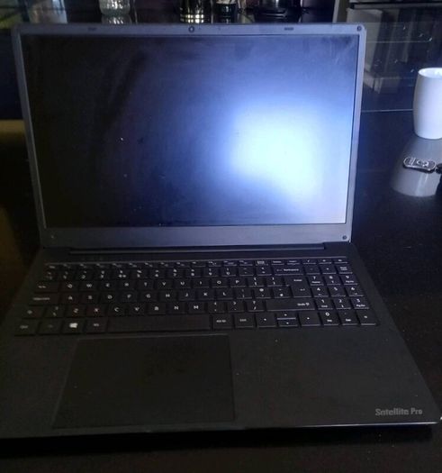 Toshiba DYNABOOK Slimline laptop
