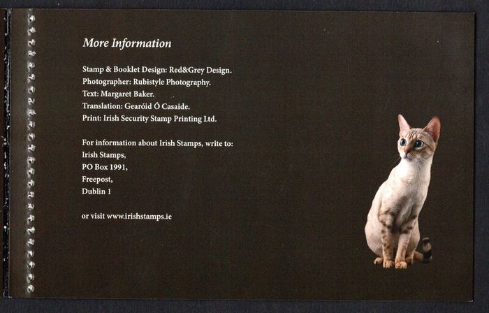 2014 Ireland Cats Commemorative Stamp Booklet Mint Never Hinged (MNH). Hibernian HB202. Photos of contents shown.