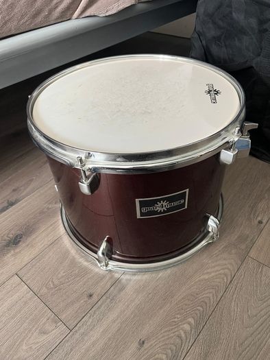 Drum kit shells from gear4music