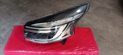 renault trafic 2020 year left headlight