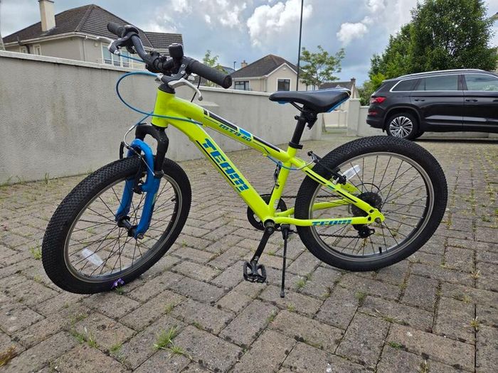 Kids 20 Inch Frame Mountain Bike Team MTB 20 Ages 7 to 9