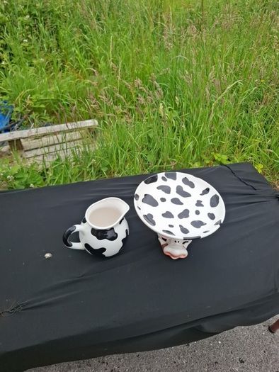 Cow ceramic water jug and fruit bowl postage possible